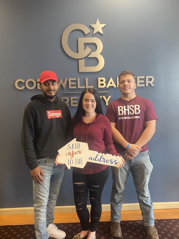 Clients with Bryce Barnes at Coldwell Banker Realty Chambersburg saying yes to the address